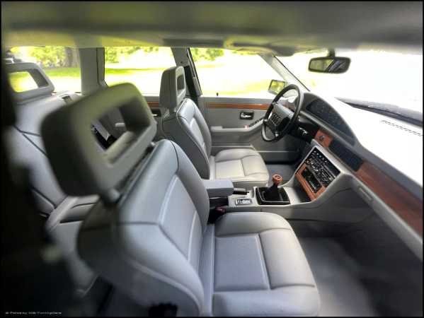 1:18 Audi 200 Quattro 20V Avant Bj.1989 schwarz = inkl. OVP